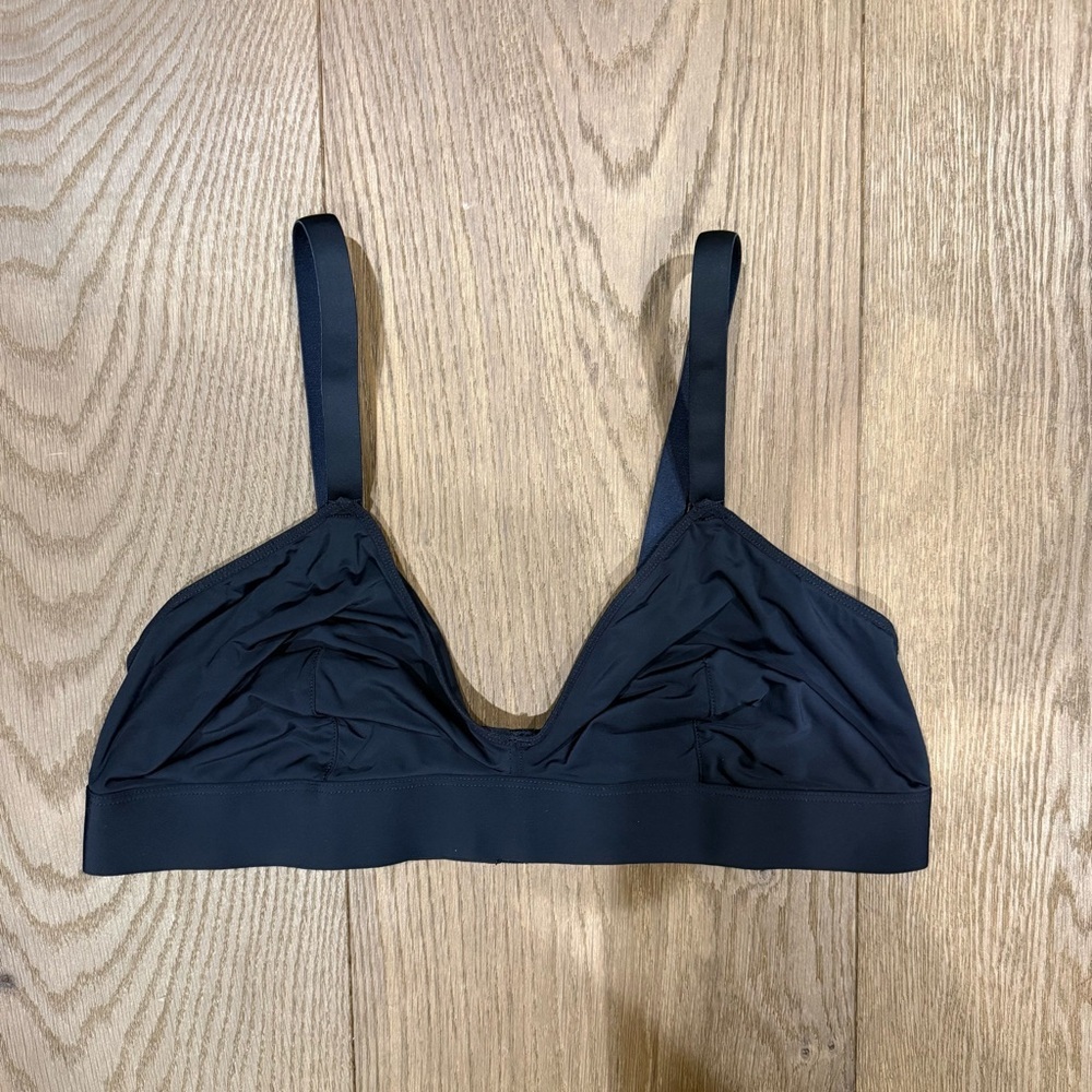 Parade AirSupport Black Wireless Bra